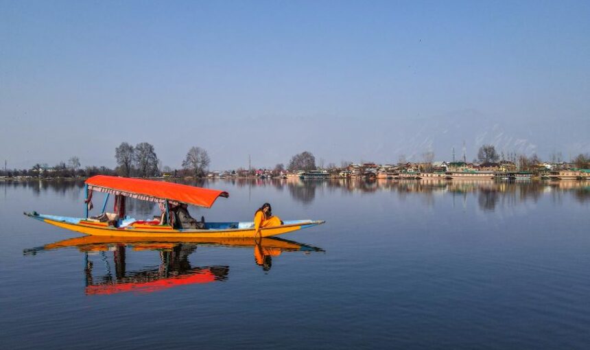 Dal Lake Shikara Ride: Ultimate 2026 Floating Experience 13 Dal Lake Shikara Ride: Ultimate 2026 Floating Experience