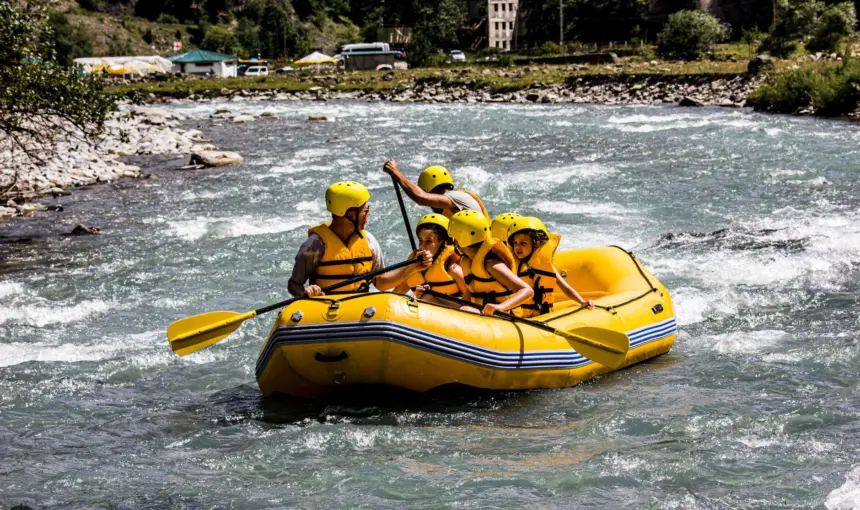 Pahalgam Adventure Activities 2026: Trekking, Horse Riding & Outdoor Sports Guide 2 Pahalgam Adventure Activities 2026: Trekking, Horse Riding & Outdoor Sports Guide
